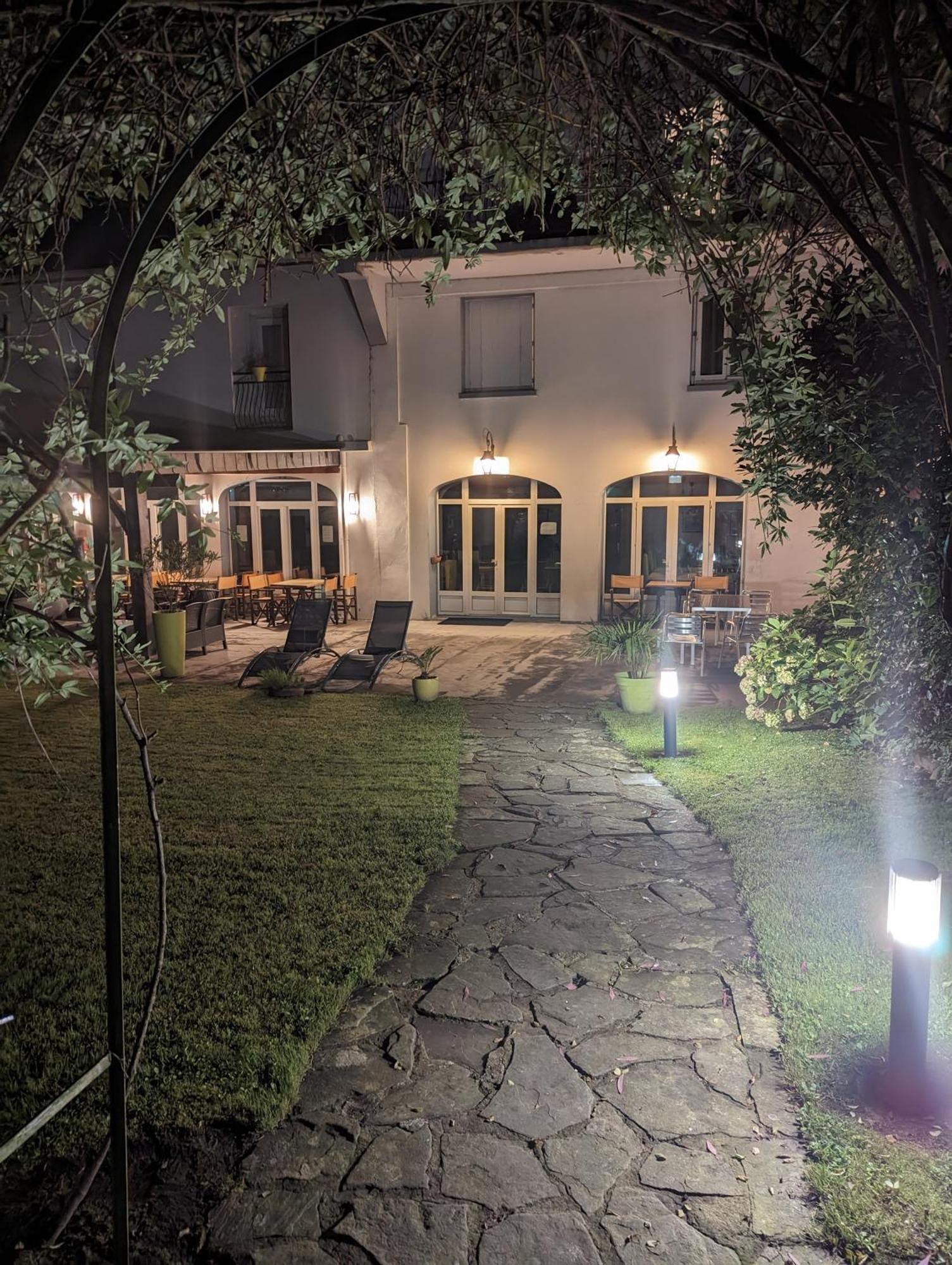 Hotel De L'Ours Arette Eksteriør billede